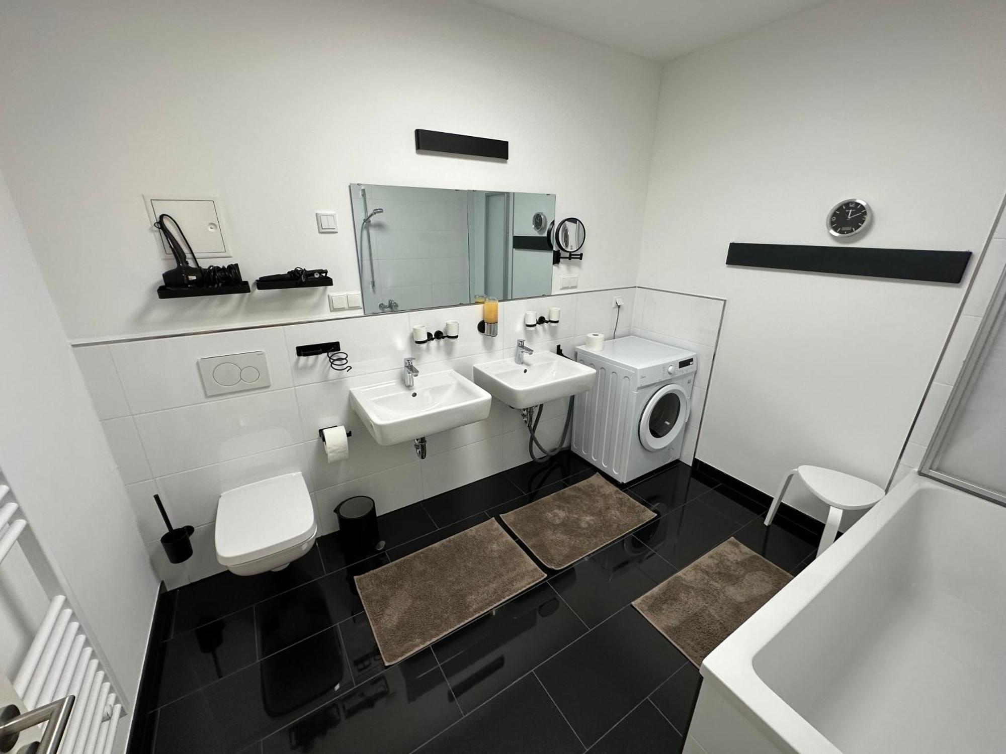 Quartier Schillereck Apartment แอร์ฟวร์ท ภายนอก รูปภาพ