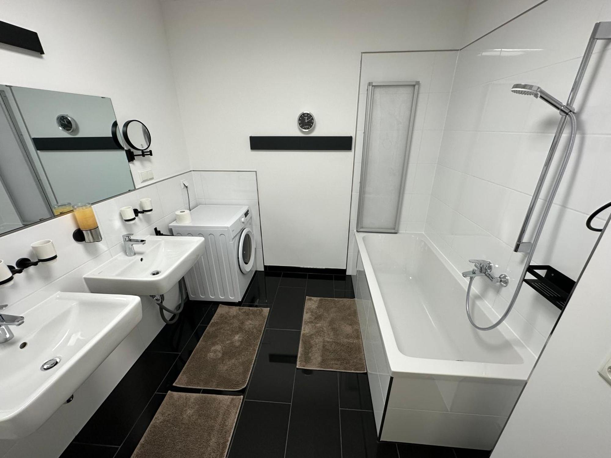 Quartier Schillereck Apartment แอร์ฟวร์ท ภายนอก รูปภาพ